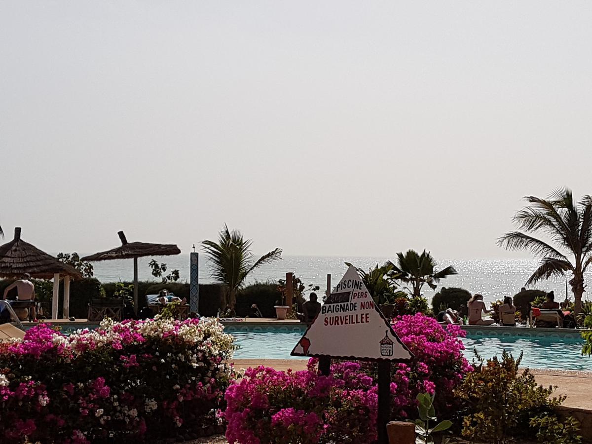 Terre D'Afrique Hotel Popenguine Exterior photo